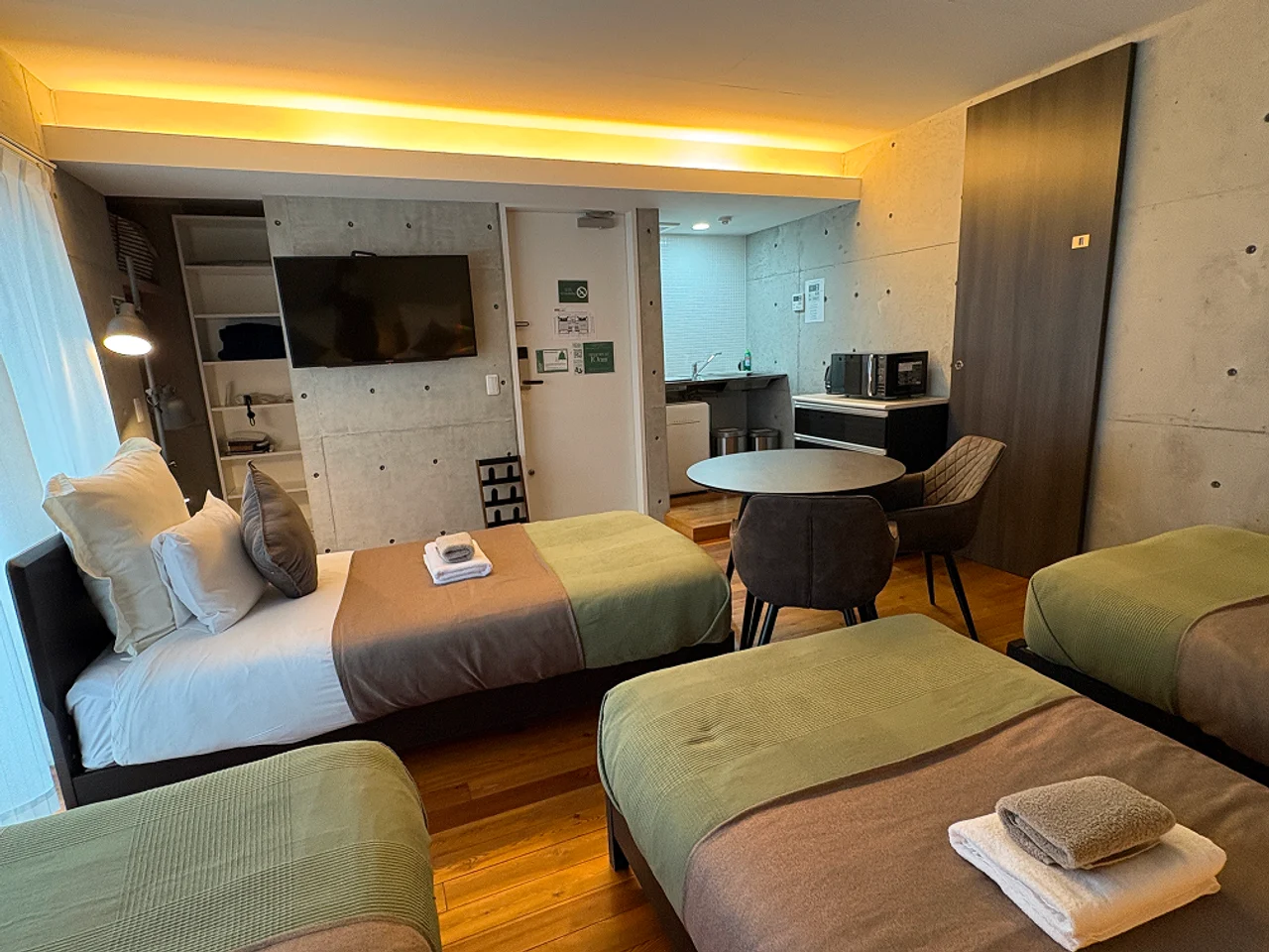 Single bed room 客室 2